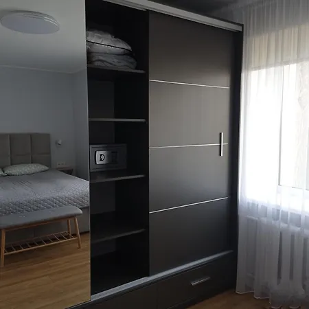 Apartament Timo Butas *